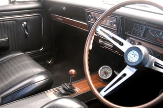 HK Bathurst 327 Monaro Series 1