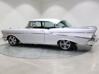 1957 Chevrolet Bel Air - Pillarless 2-Door Hardtop