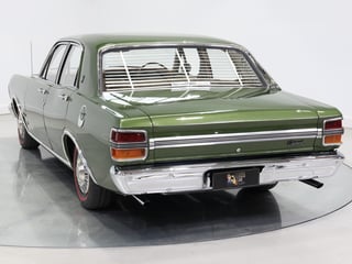 1971 Ford XY Fairmont 302 V8 - Jewel Green