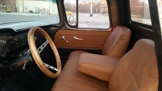 1958 Chevy Pick Up - Custom short bed stepside