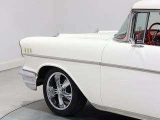 1957 Chevrolet Bel Air - Pillarless 2-Door Hardtop