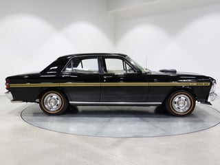 1971 Ford Falcon XY GT Replica 393ci - Onyx Black SUNROOF!