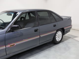 1990 Holden VN SS - Atlas Grey 