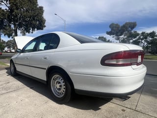 2000 VTII Commodore Executive  - Factory  5.7L Gen III LS1 6 spd Man