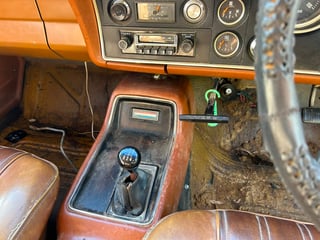 1971 Ford XY Falcon 500 GS 6cyl 250ci 2V - Toploader -Yellow Ochre 