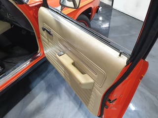 1977 HX Holden Sandman Panelvan