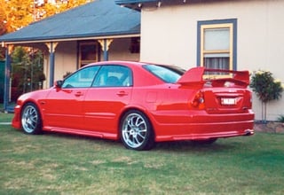 2002 Mitsubishi Magna Ralliart (14.7 Qtr Mile)