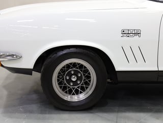 1973 Holden LJ Torana GTR XU1 Tribute - Glacier White