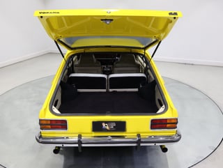 1977 Holden LX Torana SL 253 V8 Hatchback - Absinth Yellow