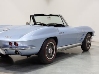 1964 Chevrolet Corvette C2 Sting Ray 327ci 'Fuelie' - Silver Blue Metallic