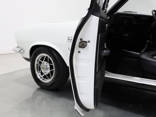 1972 Holden LJ Torana GTR XU1 - Glacier White …