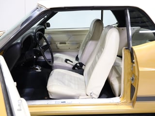 1970 Ford Mustang Convertible 302ci - Bright Gold 