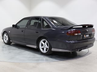 1993 HSV VR Senator 185i Build No 96 - Anthracite Grey Metallic
