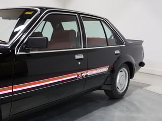 1980 HDT VC Brock Build No 367 - Tuxedo Black