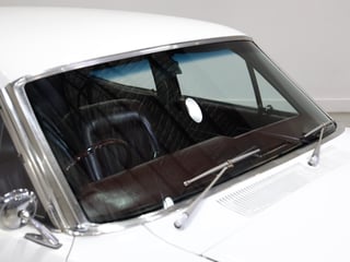 1971 Ford XY Fairmont 302 V8 - Ultra White