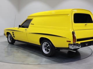 1975 Holden HJ Sandman Panel Van 308ci 4spd  - Absinth Yellow -