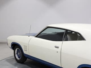 1973 Ford XA Falcon 500 Superbird - Polar White 