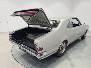 1968 HK GTS Monaro 327 V8 Bathurst