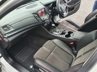 2015 VF SS Commodore Storm Ute - W310 pack