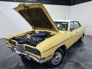 1974 Ford P5 LTD