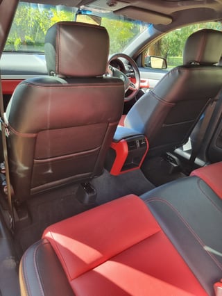 2011 VE Commodore SSV Redline - Patterson Cheney Race Sport RS350