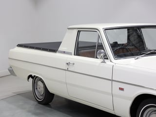 1971 Chrysler VG Valiant Wayfarer Utility 318ci Fireball V8 - Bondi Bleach White
