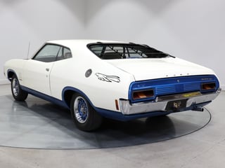 1973 Ford XA Falcon 500 Superbird - Polar White 