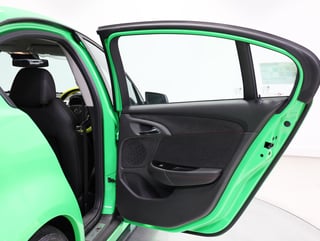 2017 HSV GTSR - Delivery kms - Spitfire Green