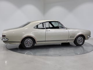 1968 Holden HK Monaro GTS 327 Bathurst - Silver Mink