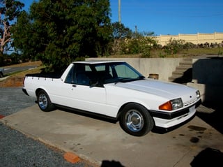 XE Falcon 460 V8 Ute