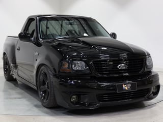 2004 Ford F-150 SVT Lightning RHD - Raven Black 