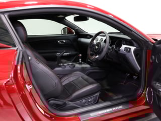 2017 Ford Mustang GT  6spd Man - Ruby Red Metallic