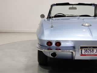 1964 Chevrolet Corvette C2 Sting Ray 327ci 'Fuelie' - Silver Blue Metallic