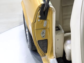 1970 Ford Mustang Convertible 302ci - Bright Gold 