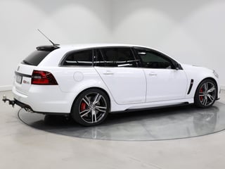 2016 HSV Clubsport R8 Tourer Build No 097 - Heron White …
