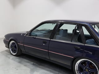 1988 HSV VL SV88 - Build No. 89 - Dorwood Blue Metallic
