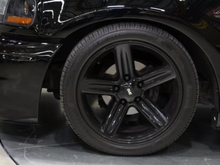 2004 Ford F-150 SVT Lightning RHD - Raven Black 