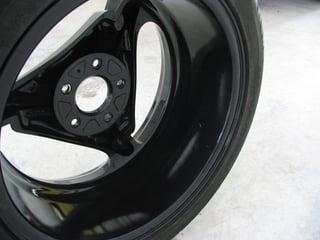 HSV GTS R Commodore #77