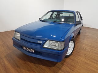 1985 VK Commodore HDT SS Group A Replica