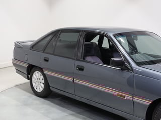1990 Holden VN SS - Atlas Grey 