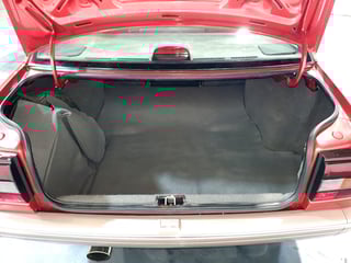 1990 VN Calais Series II - 5.0 Litre V8 5 Speed Manual