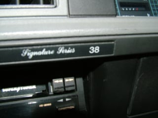 VL Group 3 Signature Series Brock Commodore