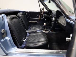 1964 Chevrolet Corvette C2 Sting Ray 327ci 'Fuelie' - Silver Blue Metallic