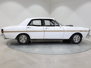 1971 Ford Falcon XY GT - Ultra White 