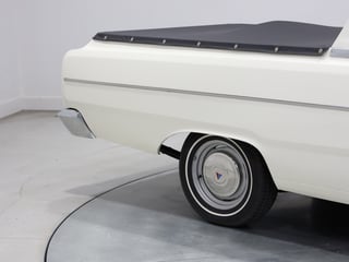 1971 Chrysler VG Valiant Wayfarer Utility 318ci Fireball V8 - Bondi Bleach White