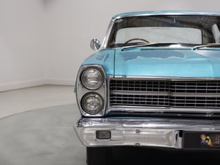 1971 Ford ZD Fairlane 302ci V8 - Teal Glow