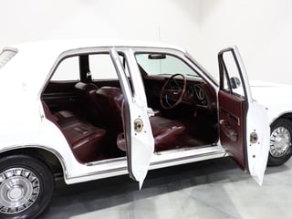 1971 Ford XY Fairmont 302 V8 - Ultra White