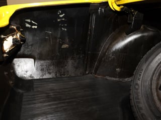 1977 Holden LX Torana SLR 5000 - Absinth Yellow  Survivor 