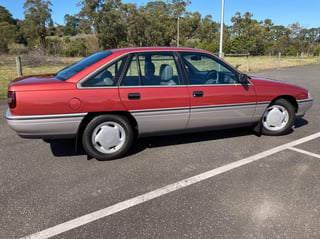 1990 VN Holden Calais 5.0 Litre V8