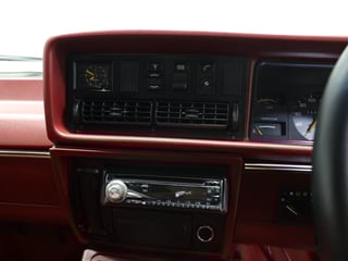 1980 HDT VC Brock Build No 367 - Tuxedo Black